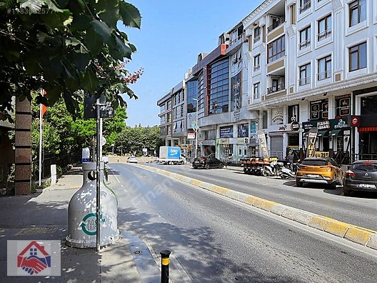 ÇEKMEKÖY VURALKENT SİTESİNDE GENİŞ FERAH 3+1 SATILIK DAİRE